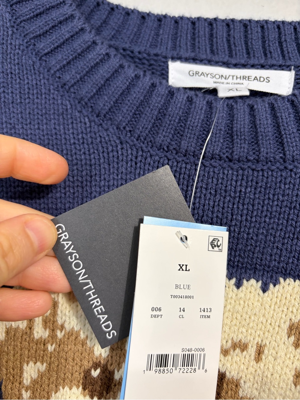 NWT Grayson Threads Patriotic Bear Cropped Crewneck Sweater in Blue Size XL - Picture 6 of 9